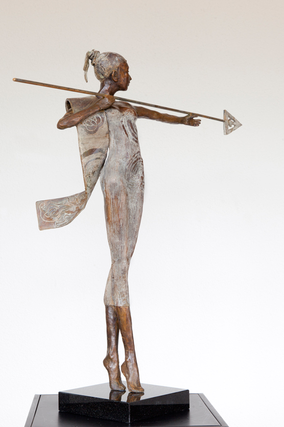 Doelbewust - beeld in brons _ Rieke vd Stoep   |  Galerie de Beeldenstorm